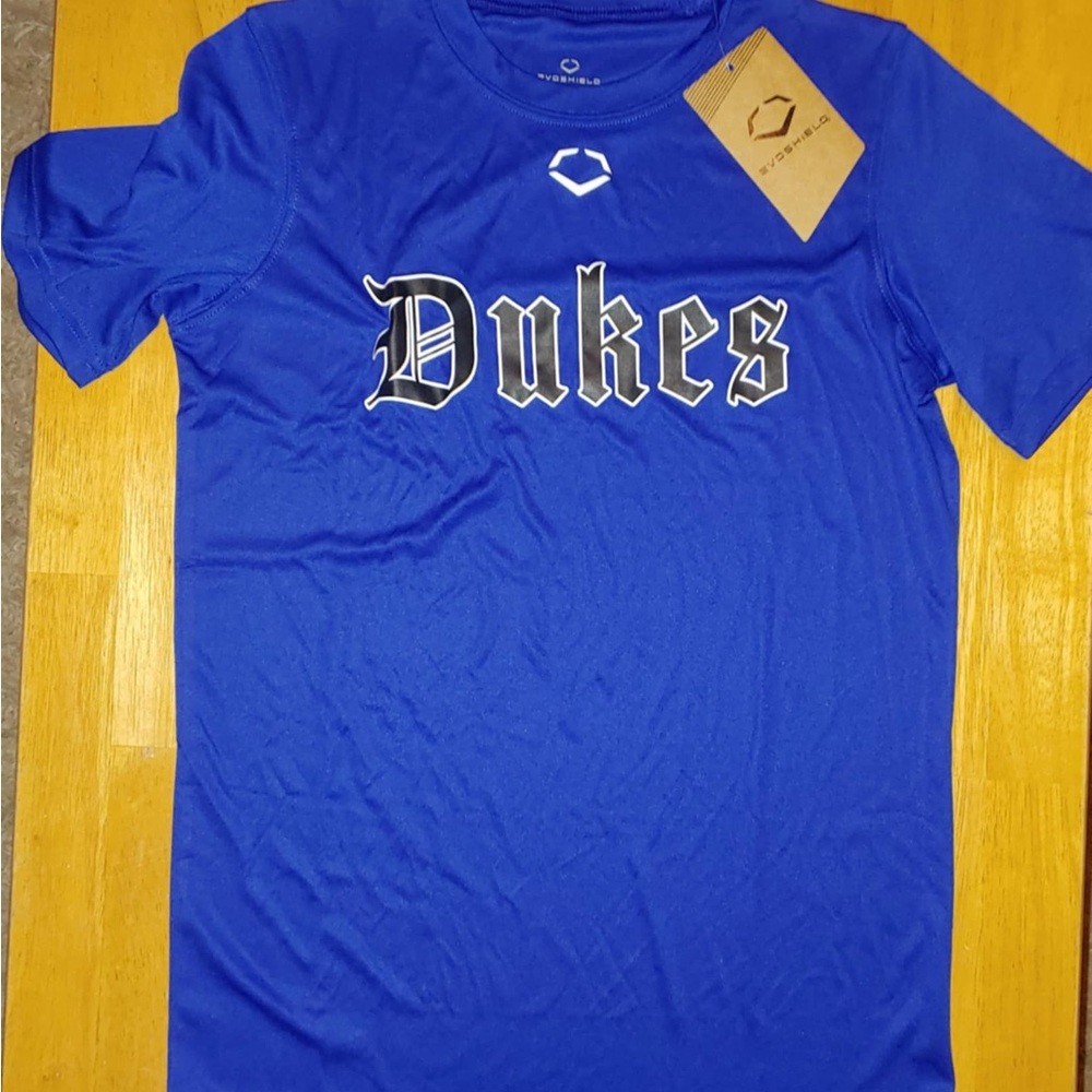 1 youth LG
8 adult small
7 adult med
4 adult lg
3 adult xlg